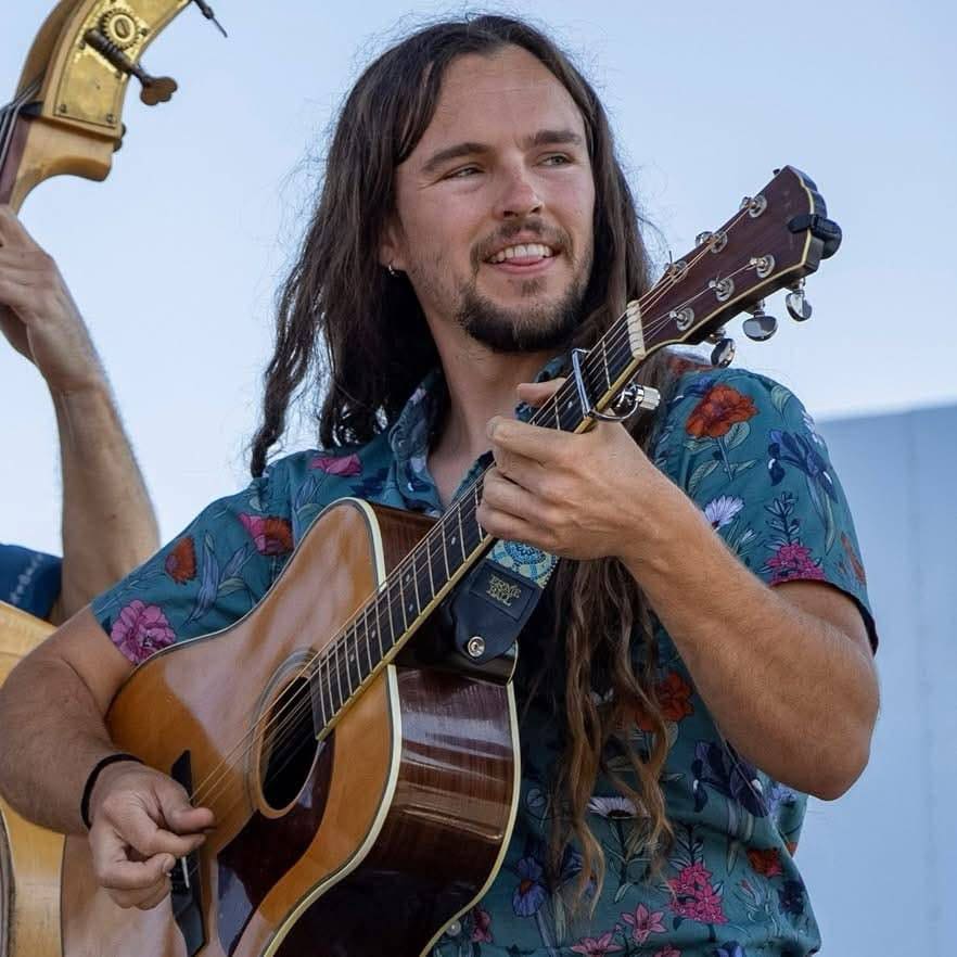 Grant Bosen // Anna Jo Banjo